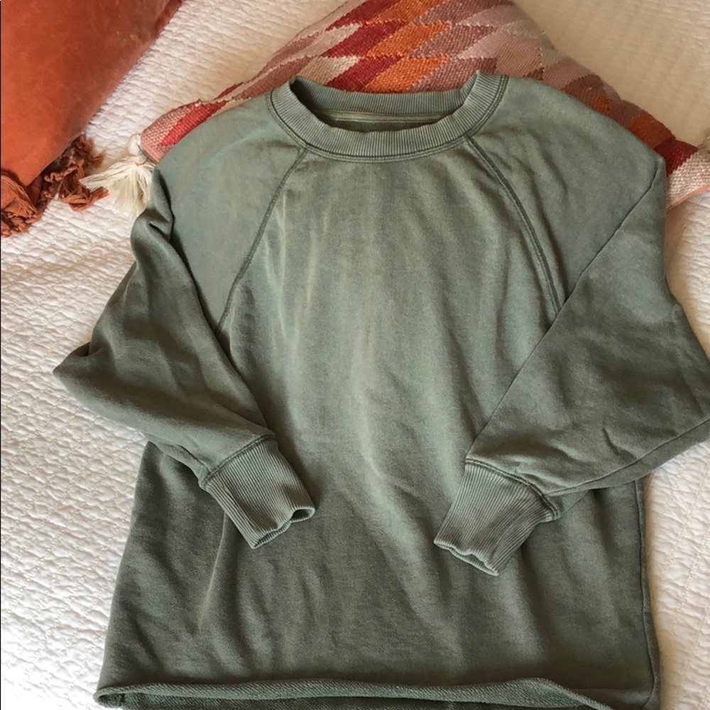 Aerie sweatshirt